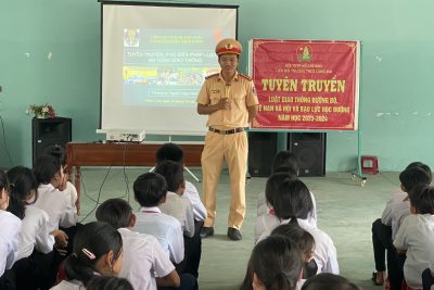 TUYÊN TRUYỀN LUẬT GIAO THÔNG ĐƯỜNG BỘ, TỆ NẠN XÃ HỘI VÀ BẠO LỰC HỌC ĐƯỜNG NĂM HỌC 2023-2024